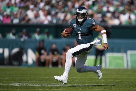 Hurts’ breakthrough passing game resembles 2022, and so does 4-0 start for NFC champion Eagles