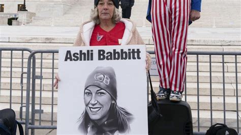 Husband of deceased Jan. 6 rioter Ashli Babbitt files wrongful death suit against government