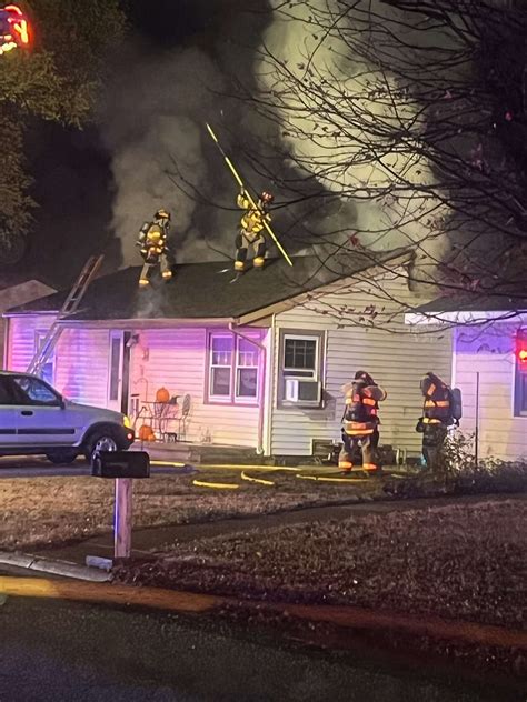 Hutchinson ks fire. WICHITA, Kan. (KWCH) - The Hutchinson Fire Department battled a house fire at around 5:15 Monday morning in the 300 block of Walker Street. Crews found an approximately 1,000-square foot home on ... 