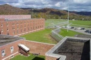 Huttonsville correctional center inmate search.  Learn about Huttonsvil...