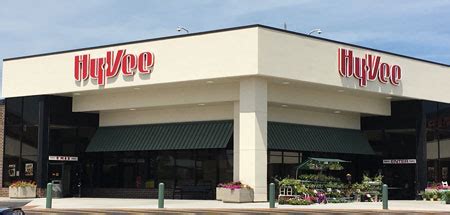 Hy vee barlow. “Sure Cub or Target or others have sales, but comparing grocery basket to grocery basket, Hy-Vee is hard to beat. ” in 8 reviews “ This review is for Barlow 's Hyvee supermarket and does not encompass any other store in the Hyvee chain. ” in 2 reviews 