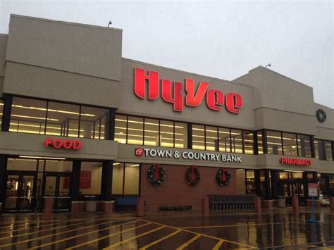 Hy vee grocery store near me. Things To Know About Hy vee grocery store near me. 
