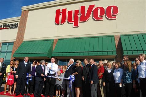 Hy vee urbandale. Things To Know About Hy vee urbandale. 