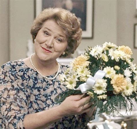 Hyacinth Bucket l&auml;mnade "Skenet bedrar" och f&ouml;rsvann &ndash; dra