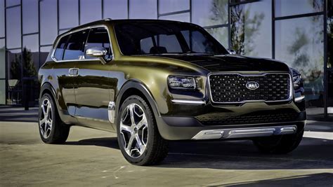 The 2024 Kia Telluride is a large SUV that