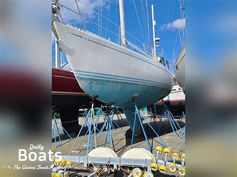 Hylas 42 cutter.  #everythingboats Find Hylas Cutter 42 Diesel boats for sale in ...