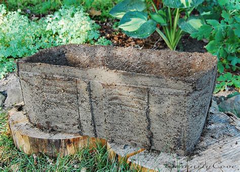 Hyperfuta - The Best Hypertufa Mix Recipe. How To Make A Large Hypertufa Planter Materials List. Make A Large Hypertufa Planter – Step By Step Instructions. Step 1. Cut The Insulation Boards To Size. Step 2. Temporarily Secure The Inner Trough Mold. Step 3. Tape The Inner Planter Mold.