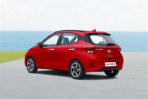 Hyundai Grand I10 Nios On-Road Price in Delhi