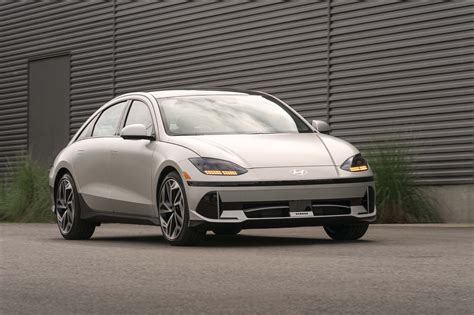Hyundai Ioniq 6 undercuts Tesla Model 3 with $5,000 price cut