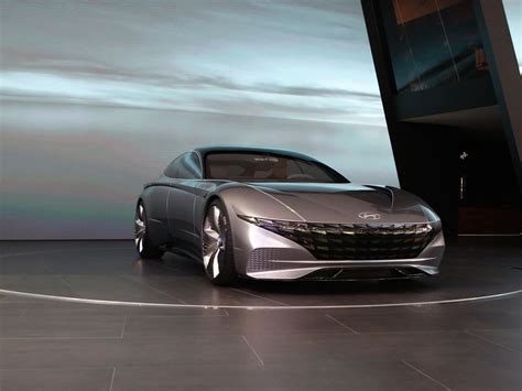 Hyundai To Use Bugs And Holograms To Design Future Models CarBuzz