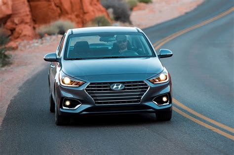 2021 Hyundai Accent Specs, Price, MPG & Reviews