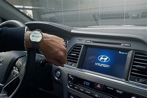 Hyundai blue link. The available MyHyundai with Bluelink® app gives you the ability to control many aspects and features of your Hyundai. Watch this video to learn about these … 