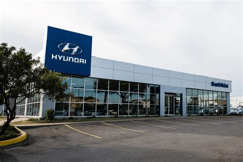 Complete and convenient vehicle service from an authorized Hyundai dea