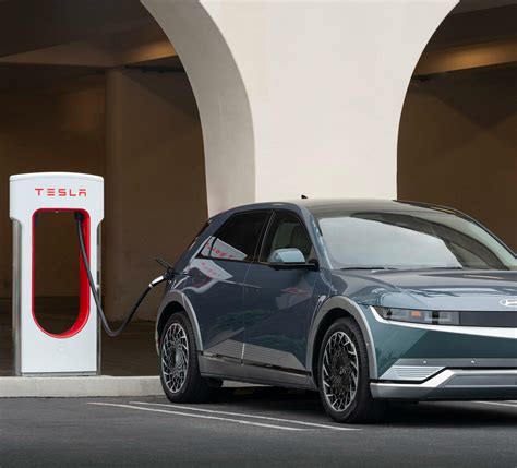 Hyundai electric vehicles to use Tesla’s NACS charging ports starting next year