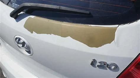 Hyundai i30 paintwork peeling - who