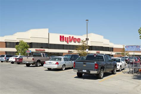 Knoxville, IA 50138 Google Maps . Store Phone Number 641-842-4717 ... No matter the occasion, casual or formal, your Hy-Vee caterers have you covered. Browse Our ... 