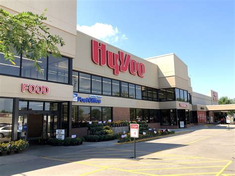 Hyvee sioux falls marion road. HyVee. Unclaimed. Review. Share. 1 review. #200 of 279 Restaurants in Sioux Falls Cafe. 1900 S Marion Rd Corner of 26th Street and Marion Road, Sioux Falls, SD 57106-3636. +1 605-361-3442 + Add website. 