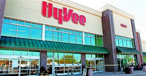 Hy-Vee grocery store offers everything you need in one place! Order groceries online and enjoy grocery delivery, pickup, prescription refills & more! Shop now!