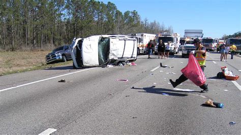I 4 crash today. Feb 19, 2022 · The fatal crash remains under investigation, in-part to determine if any more cars struck the woman while she was in the road, troopers said. This is a developing story. Check back with News 6 for ... 