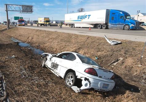 I-74 Accidents/Incidents in each state, Accidents/Incidents near major cities along I-74 and official info from state DOT.. 