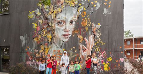 I bellissimi murales del duo artistico Herakut - keblog.it