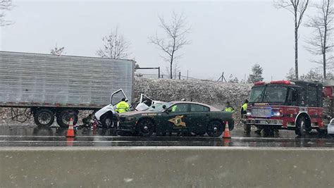 By Boston 25 News Staff. QUINCY, Mass. — 2:10 P.M. UPDATE: Interstate 93 has reopened in both directions in Quincy after a vehicle rolled over, leaving someone trapped inside, according to state police. Emergency crews were on the scene assisting cleanup efforts and both sides of the highway had to be shut down for a short time.