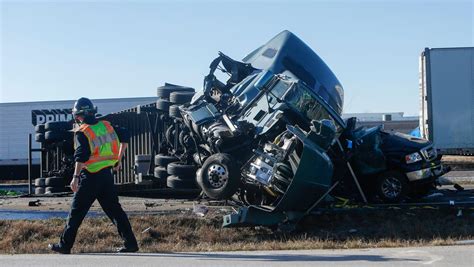 UPDATE 12/23: The Missouri State Highway Patrol released a video of the semis that were involved in the crash: UPDATE 7:37 p.m.: Crashes in the area of MM 142 are cleared however several tractor tr…. 