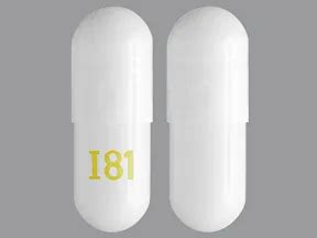 I82 capsule. Product Code 65862-784. Esomeprazole Magnesium by Aurobindo Pharma Limited is a white capsule capsule delayed release about 18 mm in size, imprinted with i82. The product is a human prescription drug with active ingredient (s) esomeprazole magnesium. 