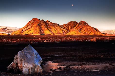 Iceland Photo Locations, Nature Activities & Tours - wintechmobiles.com