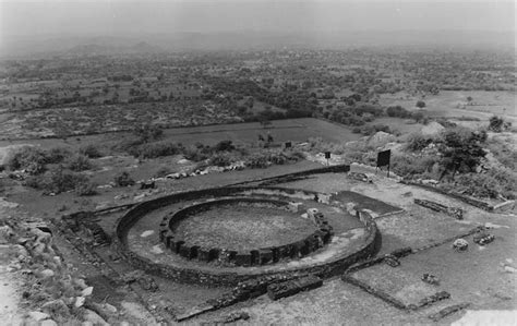 Icons, artefacts and interpretations of the past: early Hinduism in ... - wintechmobiles.com