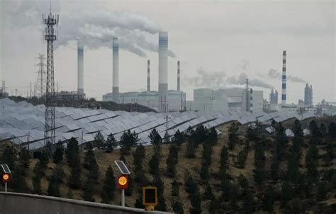 IEA: Shift to clean energy accelerating, but coal investments too high to meet climate goals