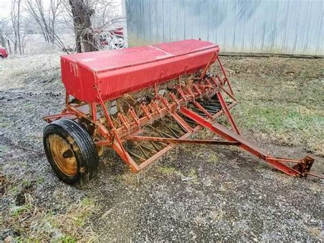 IH McCormick M grain drill - farm & garden - by dealer - sale