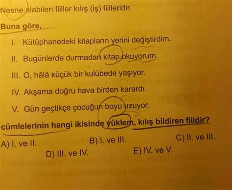 III. O, hâlâ küçük bir kulübede yaşıyor.