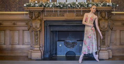 Ilogear Dance & Performance wear - muktibox.com