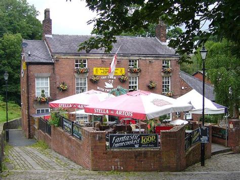 IN PICTURES: Do you remember these 11 lost pubs of Chorley?