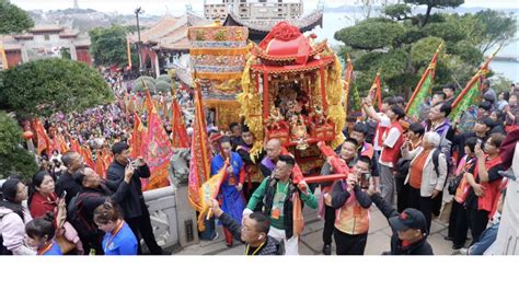 Indonesian Traditions | Tau-tau - South Sulawesi - wintechmobiles.com