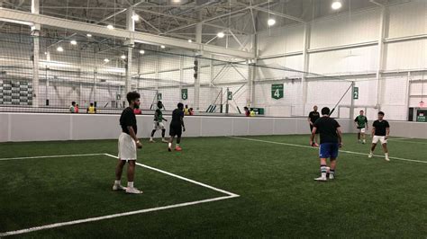 Indoor soccer - coolestguyplanet.net