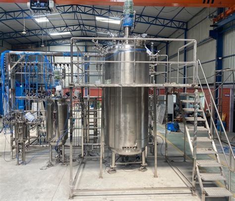 Industrial fermenters - Micro-organisms and their … - wintechmobiles.com