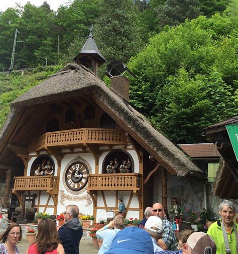 Information about the House of Black Forest Clocks - wintechmobiles.com