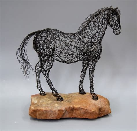 Inside Animal Wire Sculptures: Standards, Properties, and How It ... - muktibox.com