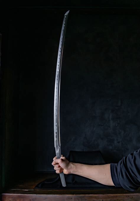 Inside the foundry forging $15,000 katana swords - wintechmobiles.com