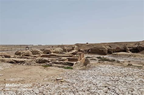 Interpreting the Royal Cemetery of Ur Metalwork: A Contemporary ... - wintechmobiles.com