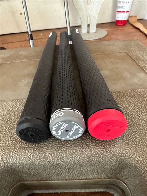 IOmic Sticky 2.3 like midsized grip or smaller? - GolfWRX