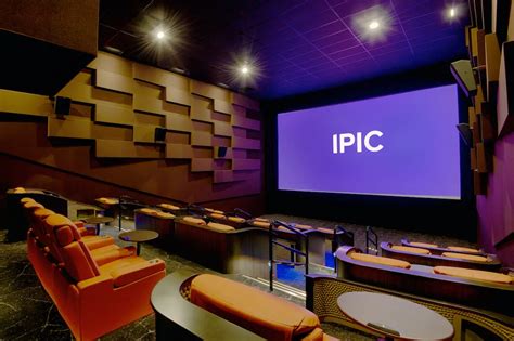 IPIC Theaters, Atlanta Roadtrippers