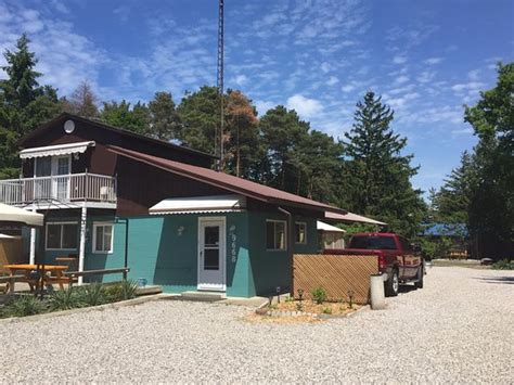 IPPERWASH BEACH MOTEL (Lambton Shores) - Hotel …