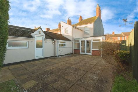 IRCHESTER GRANGE COTTAGE 2 FARNDISH ROAD