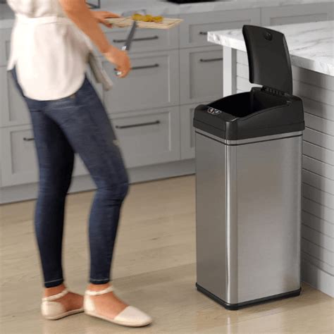 iTouchless Garbage Cans & Bins - Homedepot.ca - coolestguyplanet.net