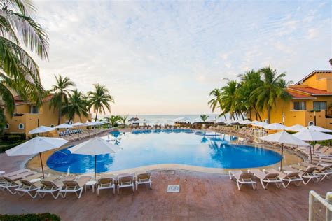 IXTAPA PALACE RESORT & SPA (Ixtapa Zihuatanejo, Meksika) Otel.