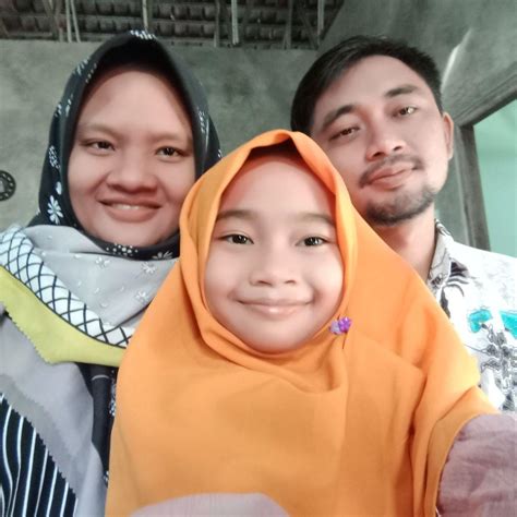 Iyam Mariyam - Cara hitung pendapatan dari Facebook itu... - coolestguyplanet.net