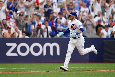 Ian Happ’s 2 home runs fuel the Chicago Cubs’ 9-1 win against the St. Louis Cardinals in Game 1 of the London Series